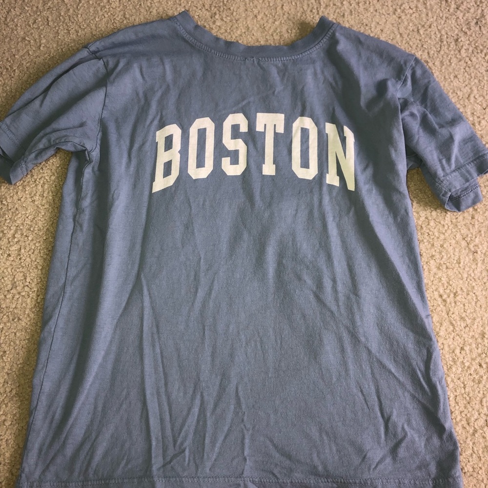 brandy melville boston short sleeve top